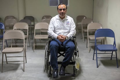Julián Leyzaola, fotografiado en su casa de campaña.