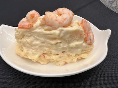 Ensaladilla de Bar FM, en Granada, la segunda clasificada del V Campeonato Nacional de Ensaladillas 2022.