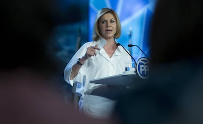 María Dolores de Cospedal en una imagen de abril durante la convención nacional del Partido Popular celebrado en Sevilla.