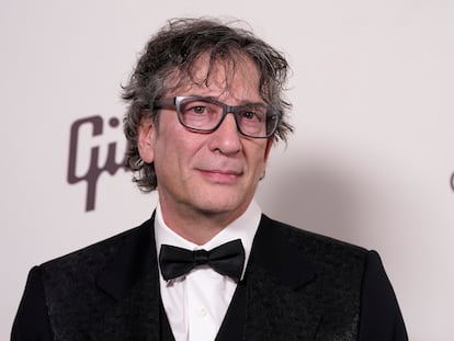 Neil Gaiman en la gala Art of Elysium Heaven, el 6 de enero de 2024, en Los Ángeles.