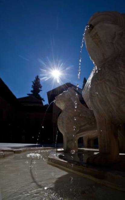 After 15 years, water sprouted from the Alhambra lions. Before the 1-year restoration, the fountain had not worked for five.