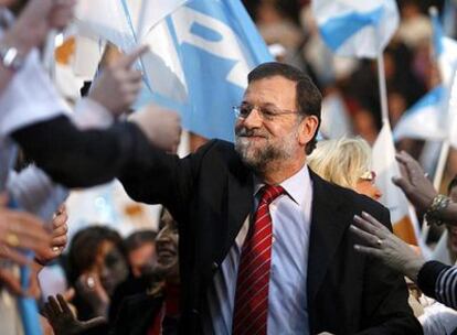 El líder del PP, Mariano Rajoy, durante el mitin de ayer en Vigo.