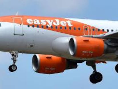 easyJet redujo un 64% sus pérdidas en el tercer trimestre fiscal, hasta 135 millones euros