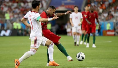 Ricardo Quaresma marca el primer gol del Irán - Portugal