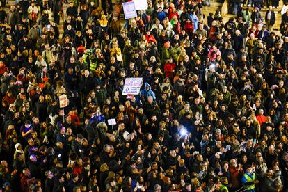 01-02-25. Demonstracja w Walencji przeciwko prezydentowi GenaLitat, Carlosa Mazón, w celu zarządzania Daną. Mónica Torres