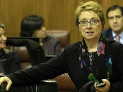La consejera andaluza de Hacienda, Carmen Martínez Aguayo, en una intervención en el Parlamento andaluz.