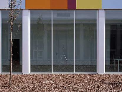 Biblioteca de Sant Boi de Llobregat, Barcelona, construida en 2005.
