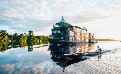 El barco Aria Amazon, en el Amazonas de Perú.