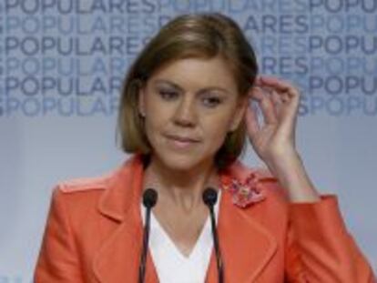 GRA318 MADRID, 26/05/2014.- La secretaria general del PP, Mar&iacute;a Dolores de Cospedal, durante la rueda de prensa posterior a la reuni&oacute;n del Comit&eacute; Ejecutivo Nacional celebrada hoy en la sede de Madrid, para analizar los resultados de las elecciones al Parlamento Europeo de ayer. Cospedal ha admitido que el partido va a hacer un an&aacute;lisis de los resultados electorales y &quot;obviamente&quot; tiene que &quot;mejorar&quot; el mensaje de lo que est&aacute; haciendo el Gobierno a los ciudadanos. EFE/JuanJo Martin.