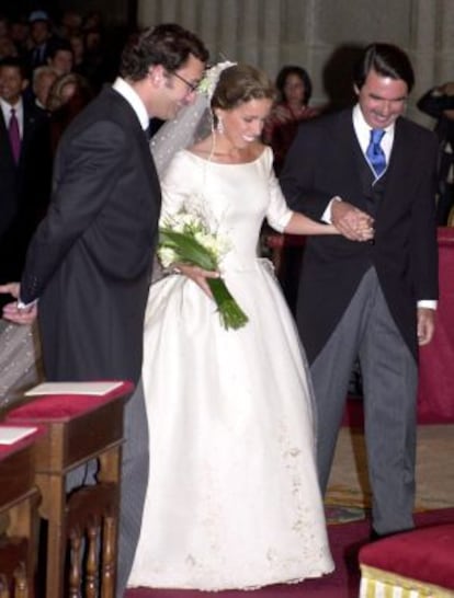 Agag, Ana Aznar y Alejandro Agag, el d&iacute;a de la boda, en septiembre de 2002.