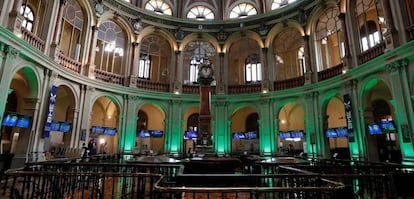 Patio de operaciones de la Bolsa de Madrid.