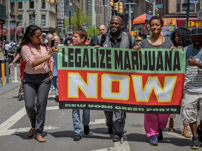 Manifestação a favor da legalização da maconha, em maio.