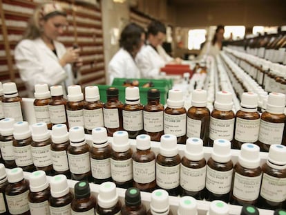 Farmacia en la que se vende homeopat&iacute;a en Londres.