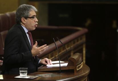 El portavoz de Democracia i Llibertat (DiL), Francesc Homs, durante su intervencin en la sesin de la tarde de la segunda jornada del debate de investidura.