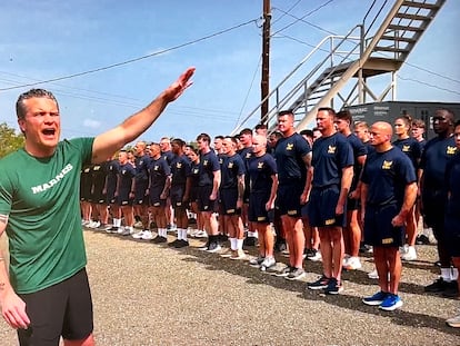 Hegseth arenga a las tropas en Guantánamo a estar dispuestas ante “cualquier contingencia” en Cuba
