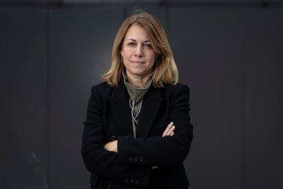 Helena Solà, candidata a la presidencia de Esquerra, fotografiada en un interior de manzana del Eixample.