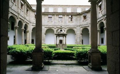 Claustro del parador de Santiago de Compostela.