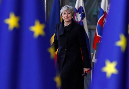 La primera ministra británica, Theresa May, llega a la cumbre europea en Bruselas. REUTERS/Yves Herman