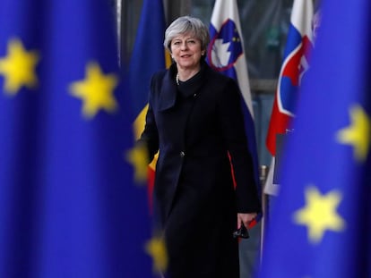 La primera ministra británica, Theresa May, llega a la cumbre europea en Bruselas. REUTERS/Yves Herman