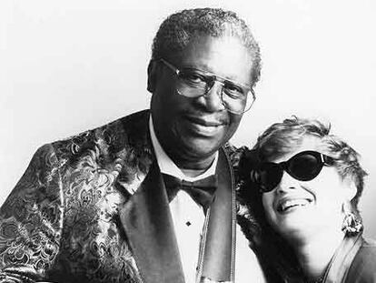 B. B. King y Diane Schuur.
