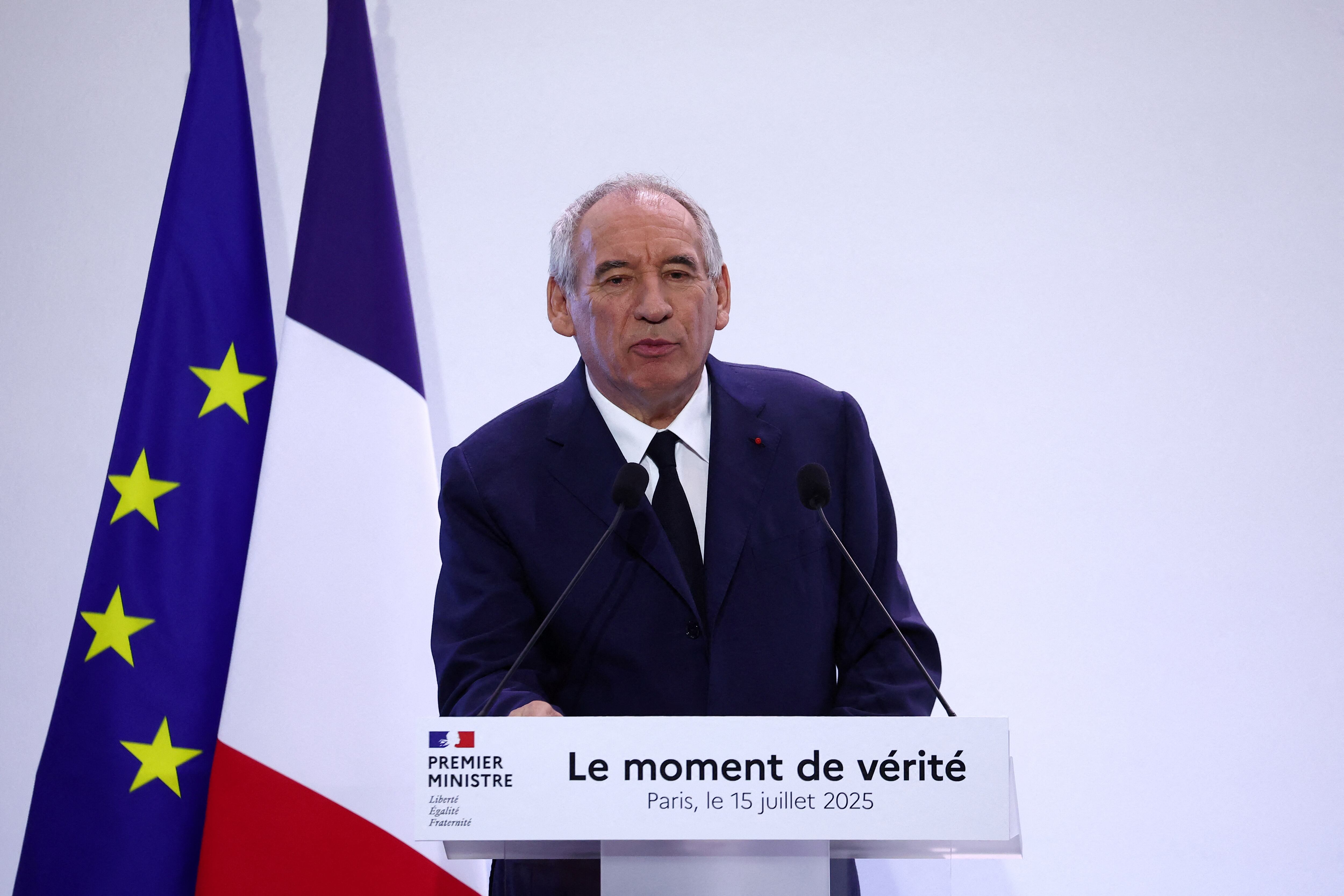 Bayrou lanza un plan radical de recortes de 44.000 millones para frenar la deuda francesa