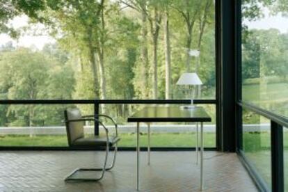 Interior da Glass House, de Philip Johnson, em Connecticut (EUA).