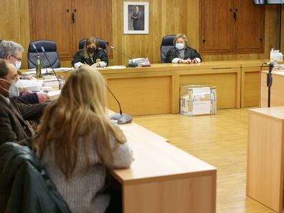 Sesión en febrero de 2022 del juicio contra Ana Sandamil por el asesinato de su hija Desirée Leal. La acusación solicitó la prisión permanente revisable, a la que fue condenada.