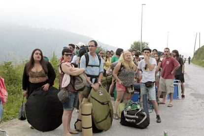 Los primeros asistentes al BBK Live llegaron este miércoles a Bilbao. El recinto de acampada del festival tendrá esta edición una superficie de 120.000 metros cuadrados, el triple que el año pasado, con capacidad para 20.000 personas.