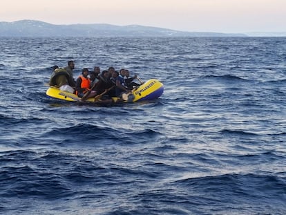 Extranjero rico, inmigrante pobre