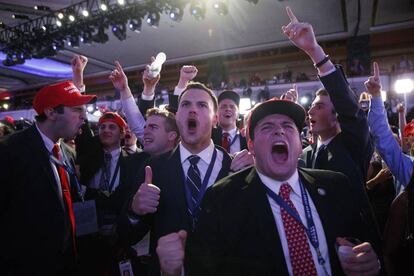 Seguidores de Donald Trump celebran su victoria en Nueva York.