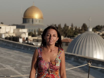 La periodista Ana Alba, en la Ciudad Vieja de Jerusalén.