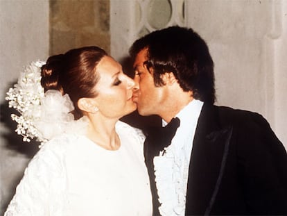 Rocío Jurado y Pedro Carrasco el día de su boda, en Chipiona, en 1976.