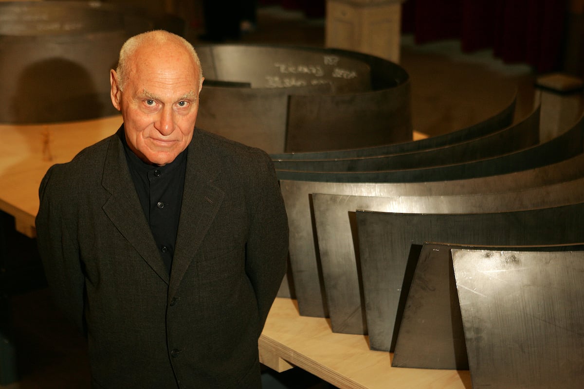 Muere Richard Serra, escultor del acero