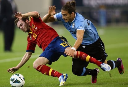 Momento del partido amistoso que enfrentó a España con Uruguay.