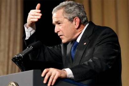 El presidente Bush, durante su discurso ante el Consejo de Asuntos Internacionales de Filadelfia.