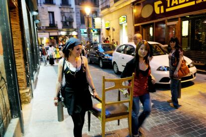 Una calle en el Rastro madrileño, la zona de las almonedas.