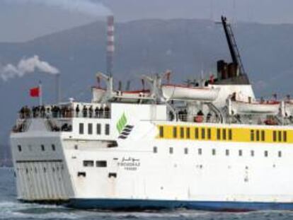 Tráfico marítimo en el área del Estrecho de Gibraltar, entre los puertos de Ceuta y Algeciras.