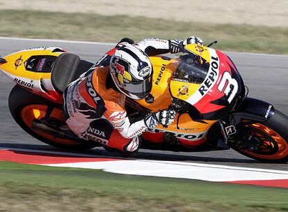 Tampoco tuvo suerte en Indianápolis. Dani Pedrosa se cayó cuando rodaba primero y en San Marino se ha clasificado para salir desde la primera línea de la parrilla, entre las dos Yamaha.