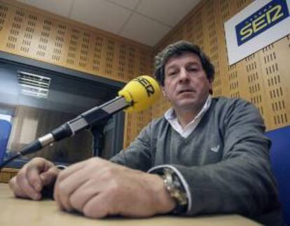 El burgalés Enrique de la Viuda dirigirá a partir del próximo lunes la Cadena Ser en Castilla y León, con la vista puesta en mantener el liderazgo de audiencia radiofónica y reforzar los resultados económicos dentro de la situación actual de crisis.