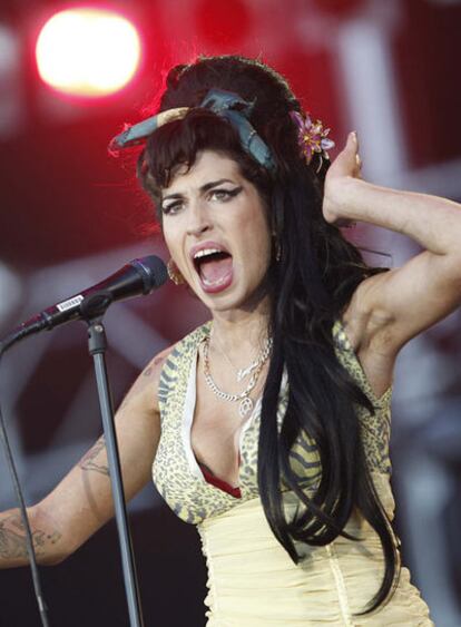 Amy Winehouse.