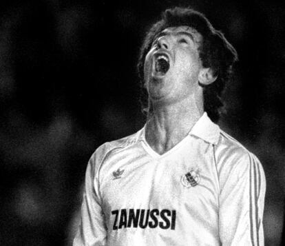 Juanito grita en el partido de vuelta de cuartos de final de la Recopa ante el Inter, en 1983.