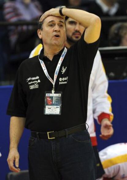 Rivera, durante el partido ante Dinamarca, en el Europeo de Belgrado.