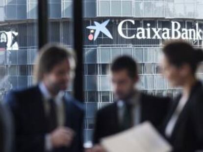 Logo de CaixaBank