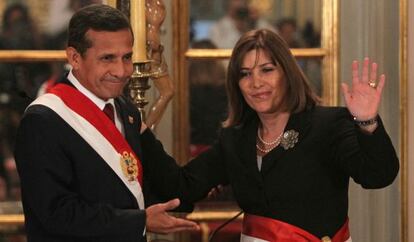 Eda Rivas jura como nueva ministra ante Humala.