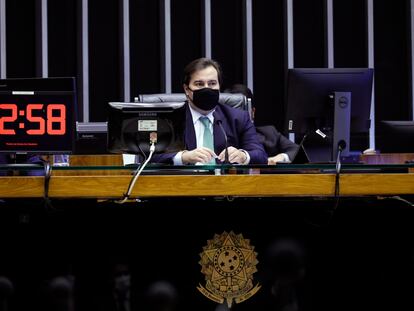 O presidente da Câmara, Rodrigo Maia, na sessão desta quarta-feira.