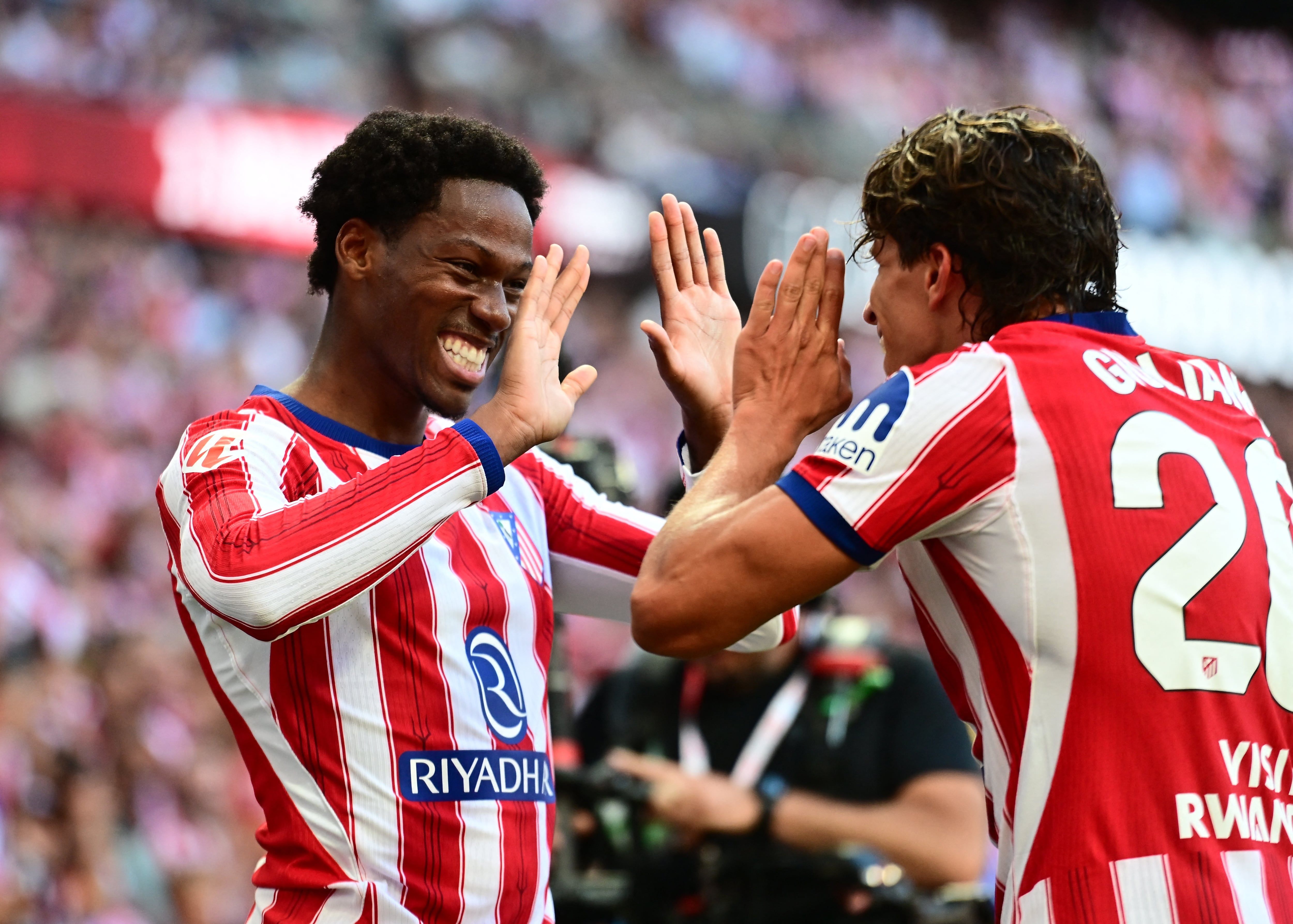 Atlético - Real Madrid en directo | Jonathan David marca el segundo y amplía la ventaja