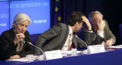Christine Lagarde, directora gerente del FMI, Jeroen Dijsselbloem, presidente del Eurogrupoy y Olli Rehn, comisario europeo de Asuntos Económicos