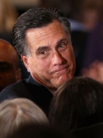 Mitt Romney tras su discurso en el 'supermartes'