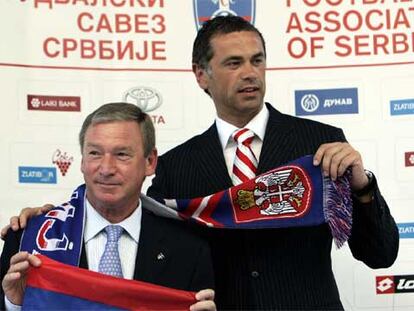 Javier Clemente, durante su presentación como seleccionador de Serbia.