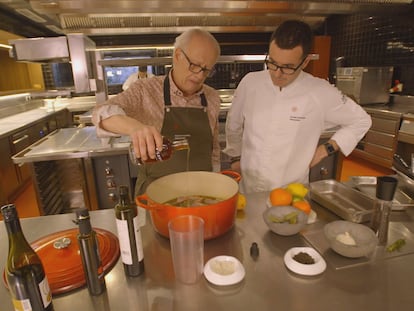 Juan Echanove y Ricard Camarena en 'De la vida al plato'.